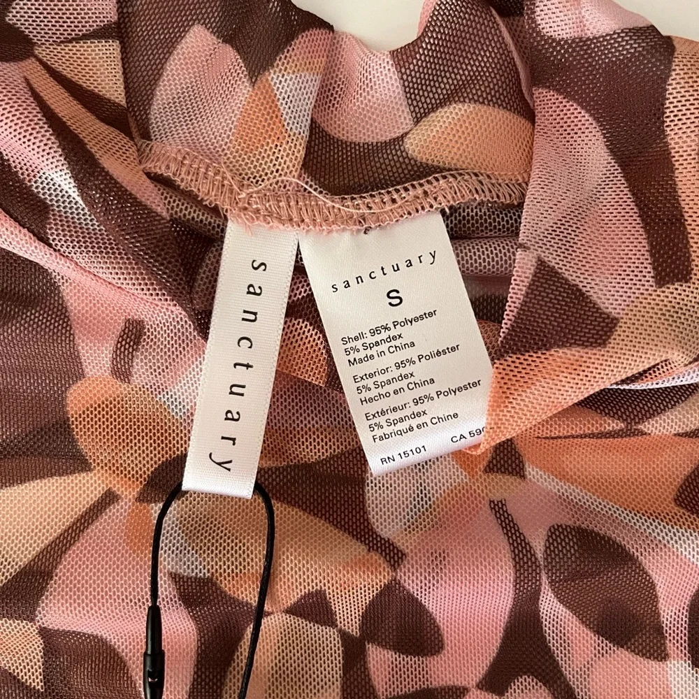 Sanctuary | NWT Jigsaw Petals Mock Neck Swim Coverup - Picture 7 of 7